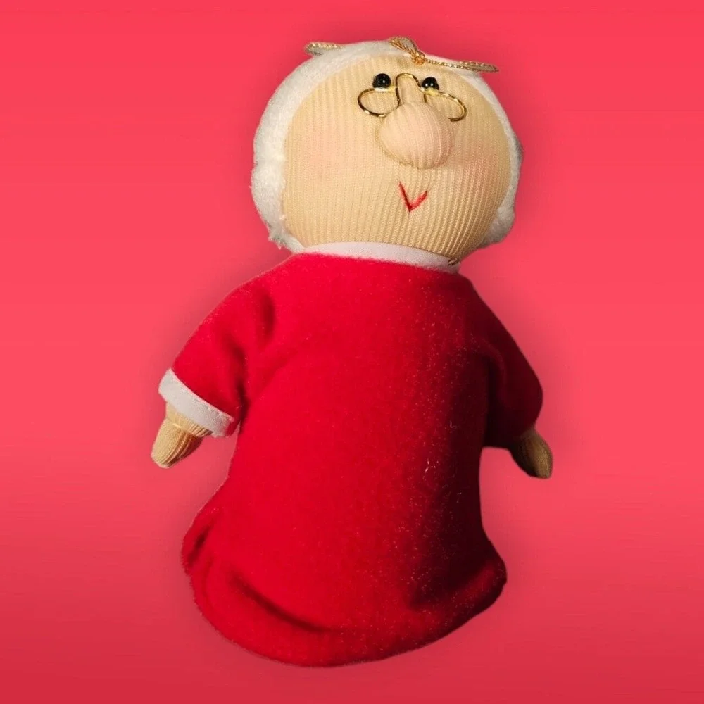 Vintage Avon Mrs. Claus Christmas‎ Ornament Soft Sculpture